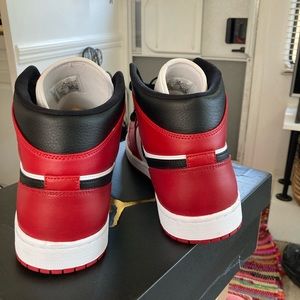 Air Jordan Mid Chicago Heel Custom 
